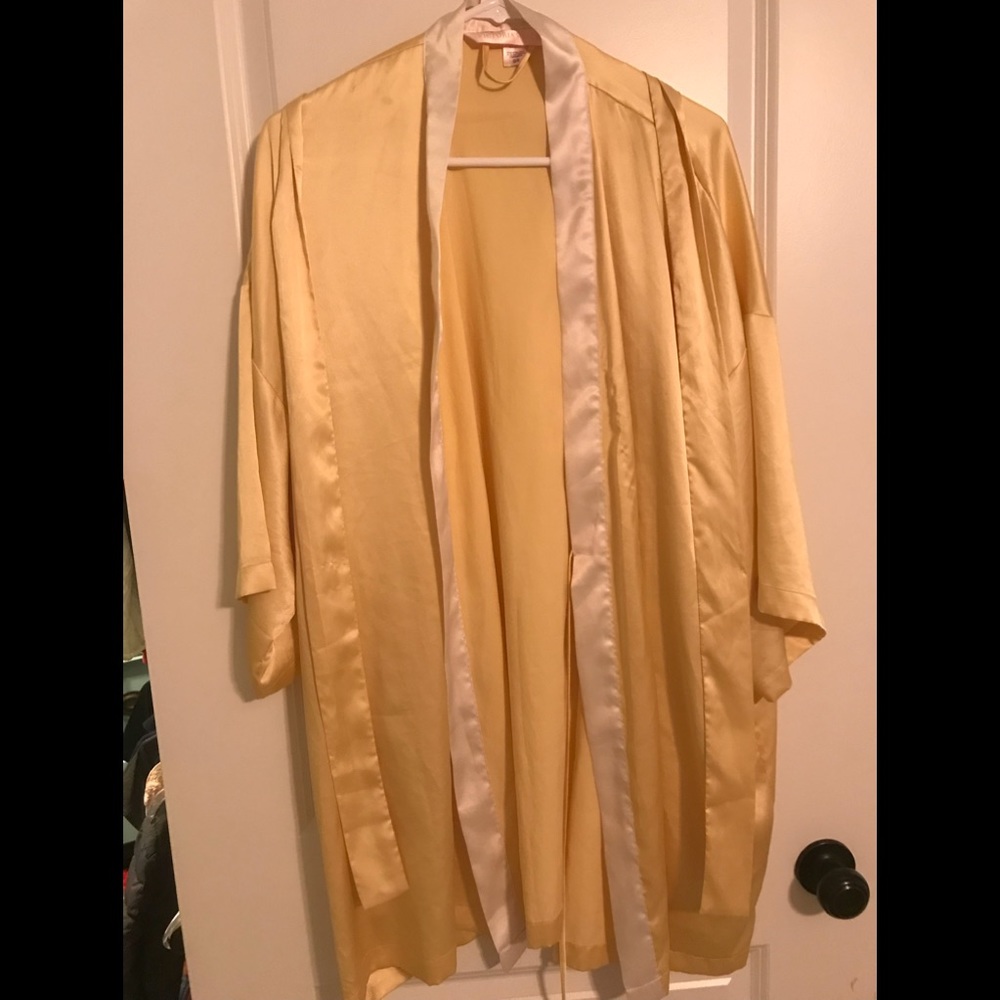 Victoria’s Secret silky yellow robe, EUC.
